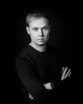 you promised me a city